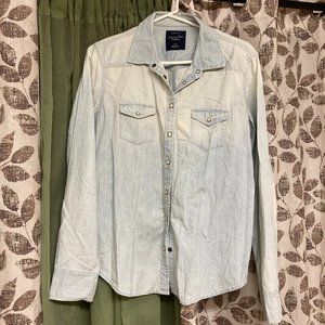 American Eagle Women's Denim Flannel Top